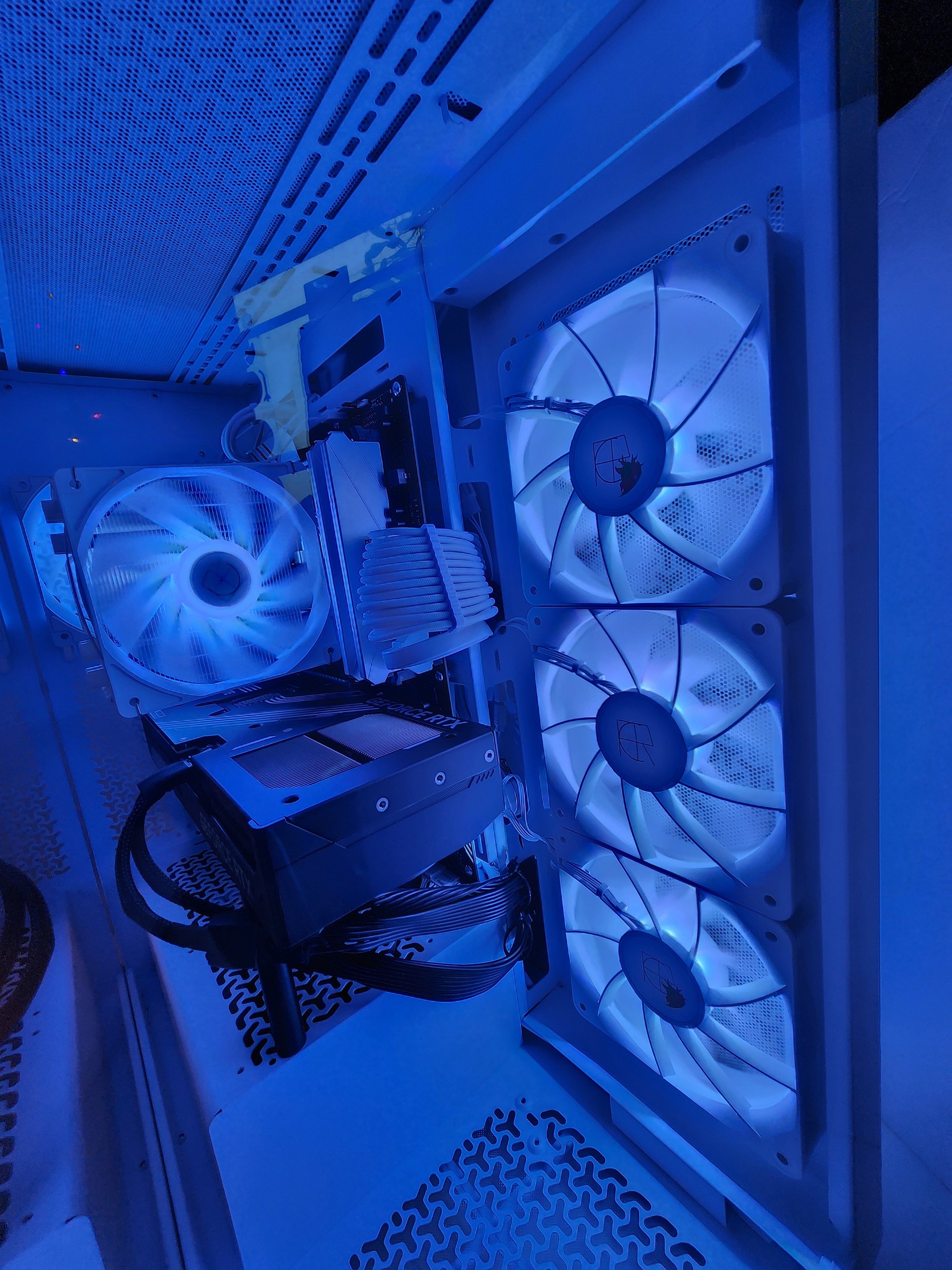 Birch Pro Limited | RTX 5070 TI | Ryzen 7 5700X3D | 32GB | 1TB