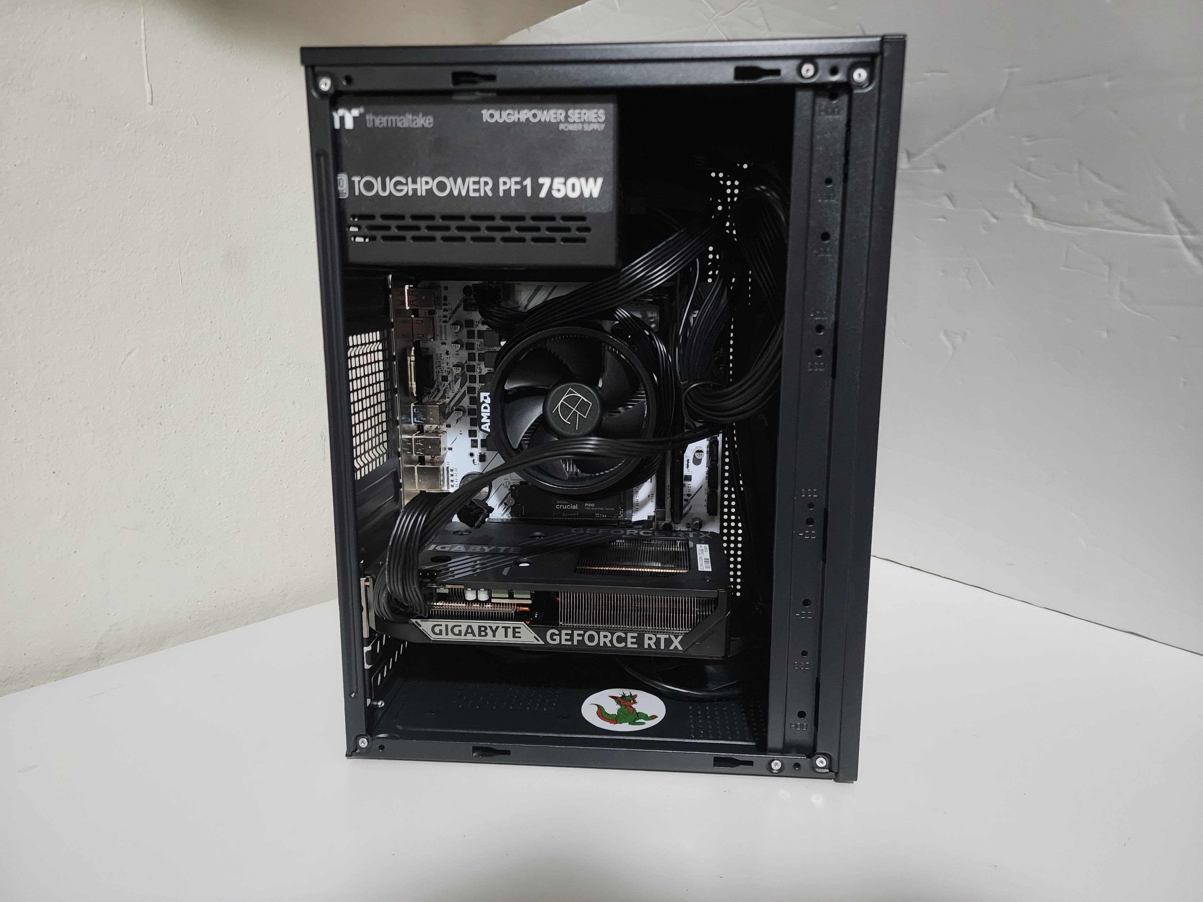 Hemlock Lite Limited | RTX 5060 | Ryzen 5 5500 | 32GB | 500GB