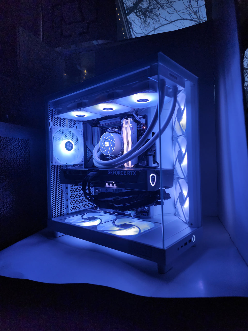Birch Flow Ultra Limited | RTX 5070 TI | Ryzen 9 7950X | 64GB | 2TB
