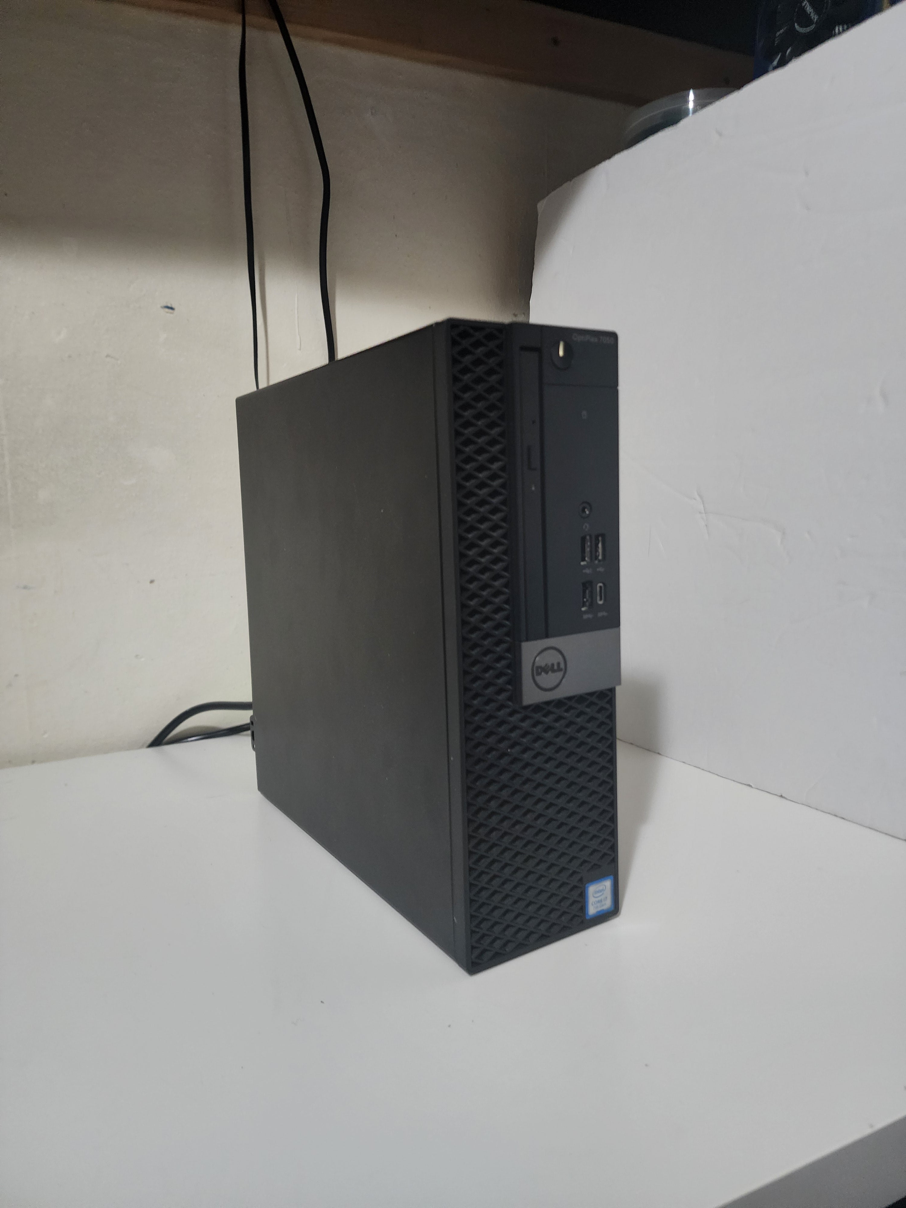 Refurbished - SFF Dell Optiplex 7050 | I7-7700 | 16GB | 256GB