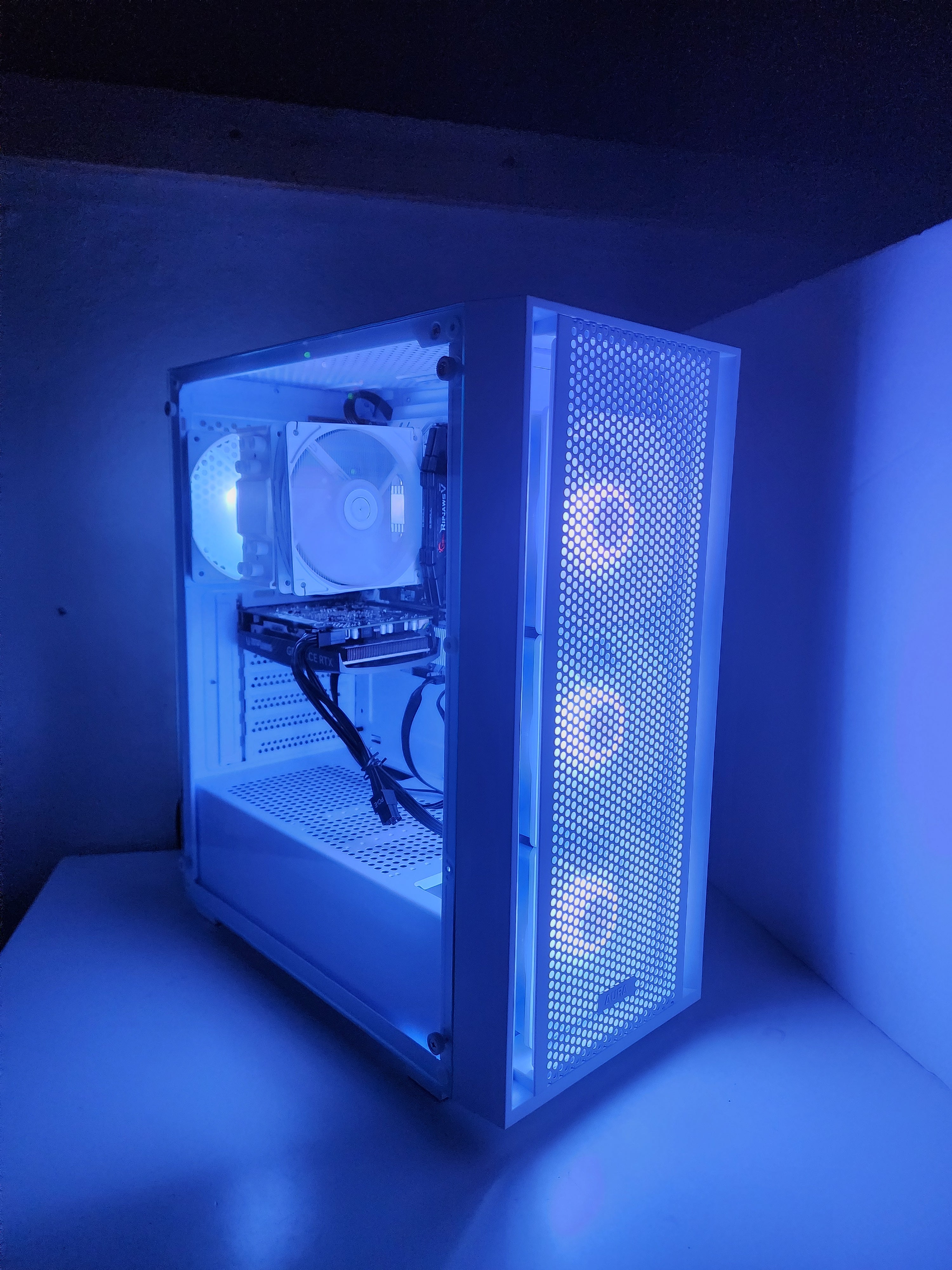 Birch Lite Limited | RTX 4060 | Ryzen 5 5500 | 16GB | 1TB