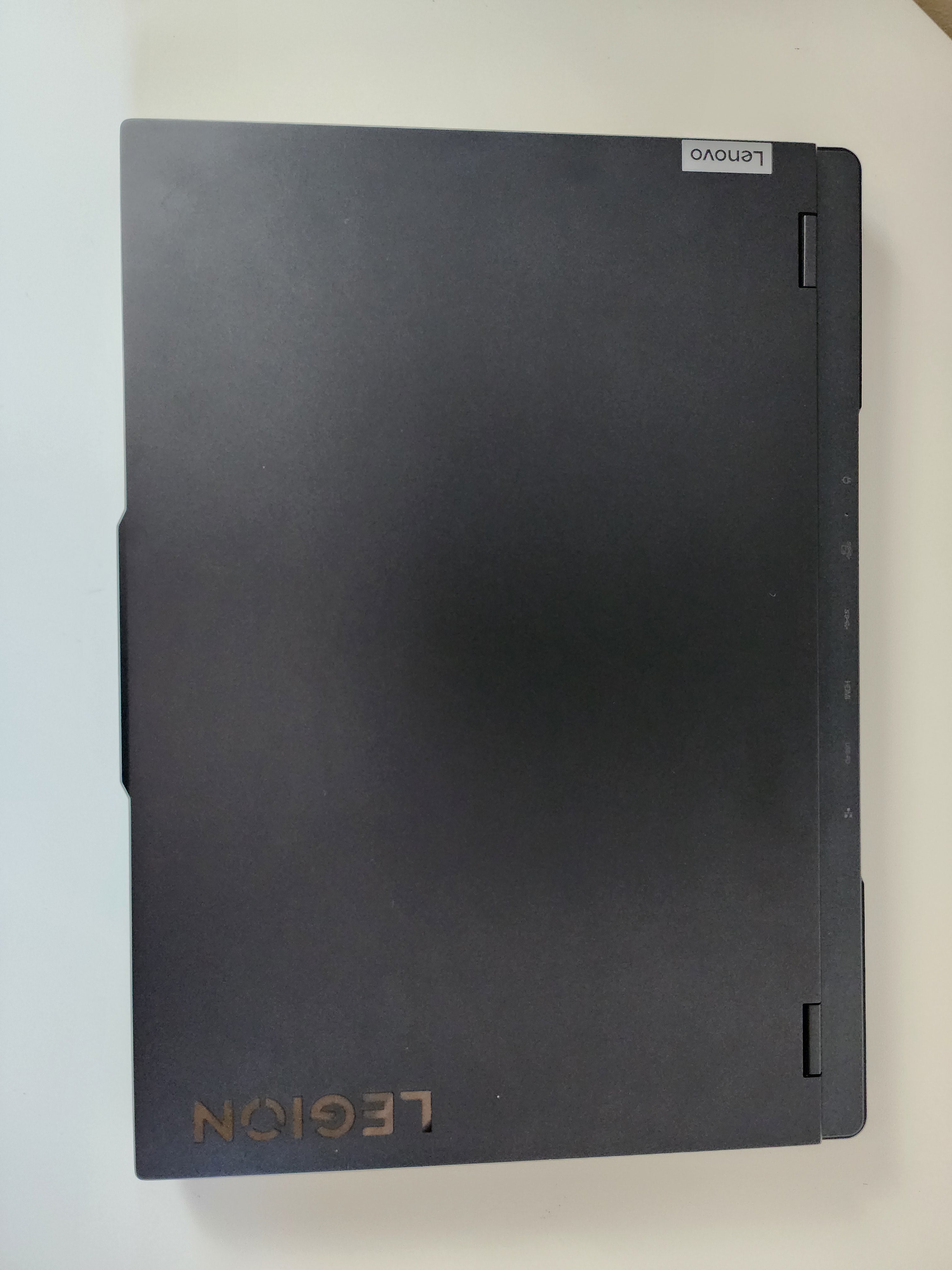 Refurbished - Lenovo Legion Pro 7 16IRX8H | RTX 4080 | I9-13900HX | 32GB | 1TB