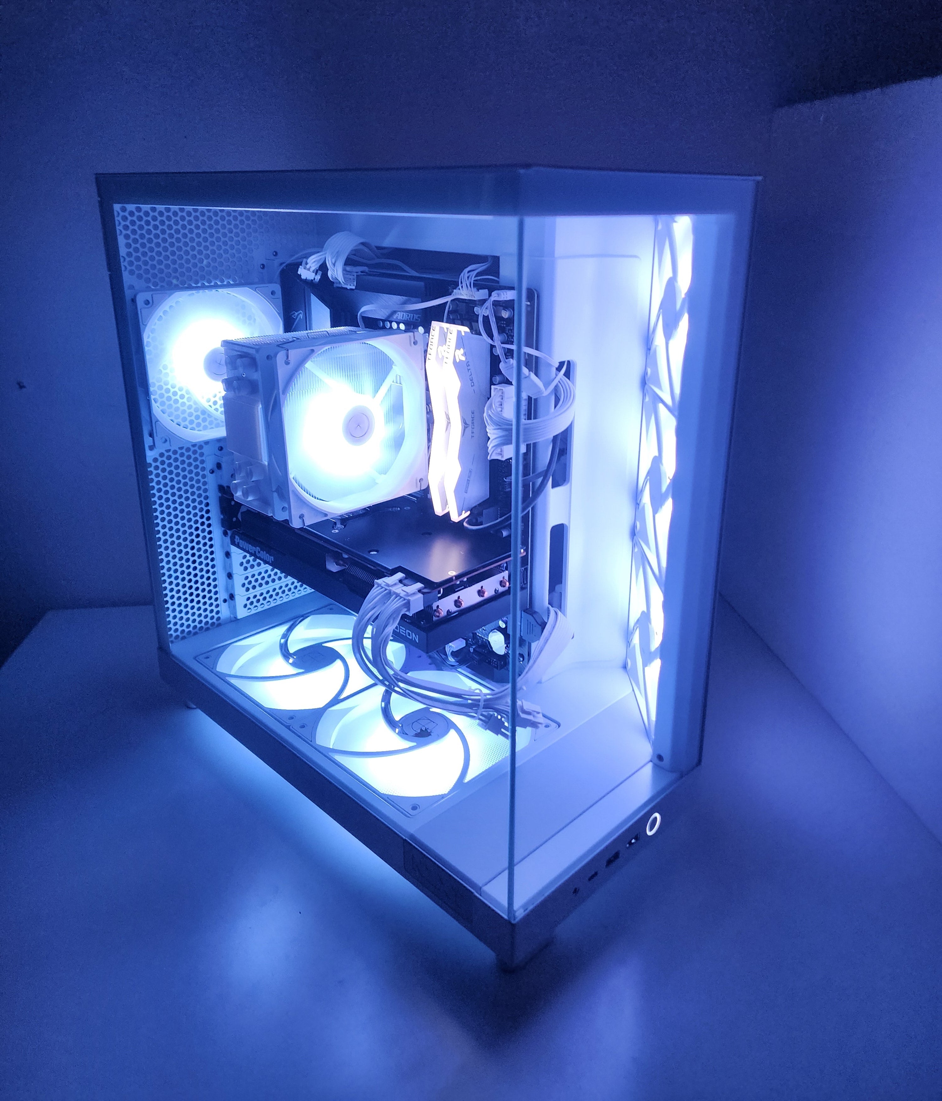 Mixed Flow | RX 7800 XT | 7600X | 32GB | 1TB