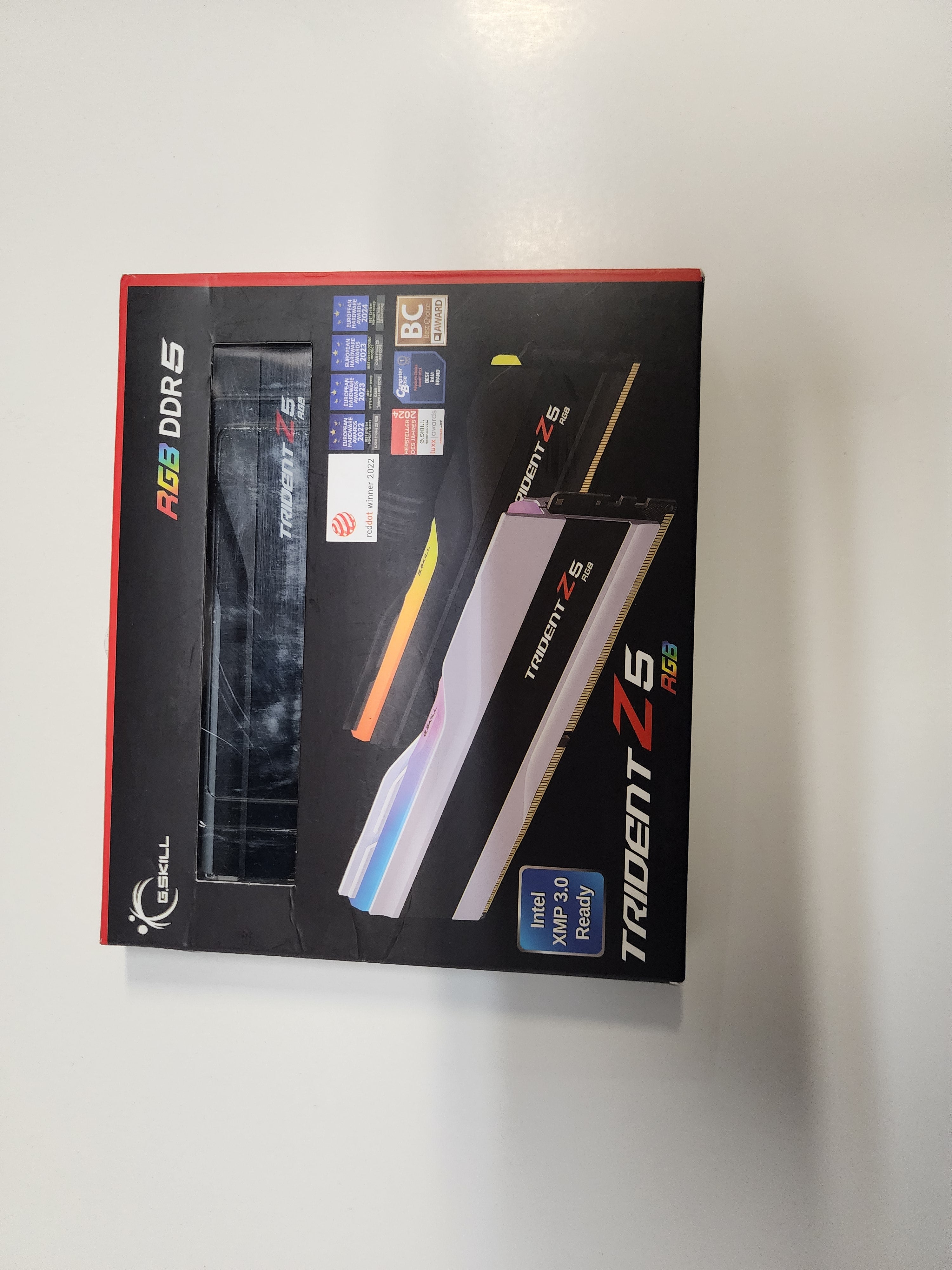 64GB DDR5 6400MT/S CL32 G.Skill Trident Z5 RGB