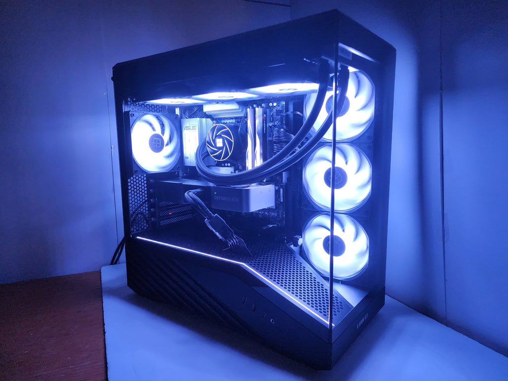 Glass Hemlock Ultra Limited | RTX 5070 | Ultra 9 285K | 64GB | 1TB