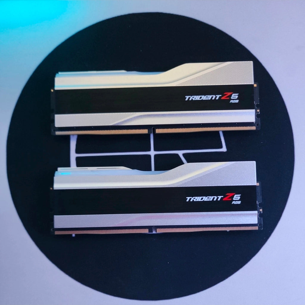 64GB DDR5 6400MT/S CL32 G.Skill Trident Z5 White RGB