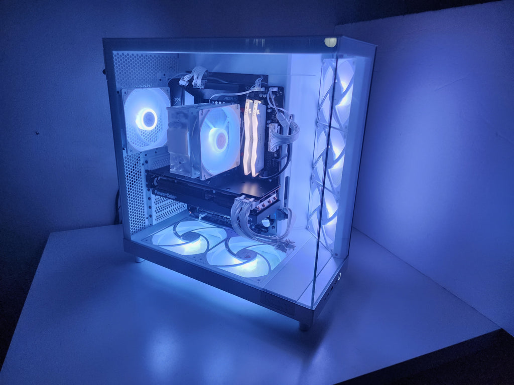 Mixed Flow | RX 7800 XT | 7600X | 32GB | 1TB